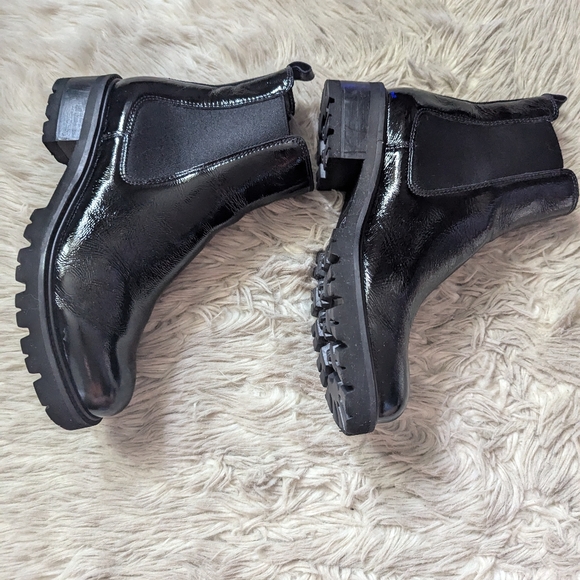 NWT La CANADIENNE Cosner Black Patent Leather Chelsea Boots - Picture 9 of 14